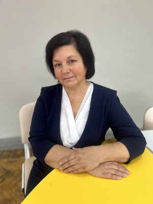 Есеноманова Лариса Николаевна Есеноманова Лариса Николаевна